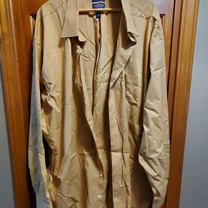 Long sleeve dress shirt